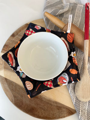 Bowl Cozy with cooking designs